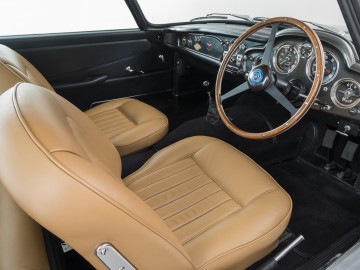 Unikatowy Aston Martin DB4 do kupienia